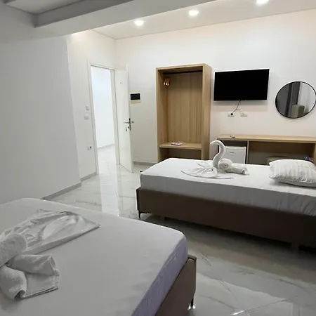 Laska's 3* Sarandë